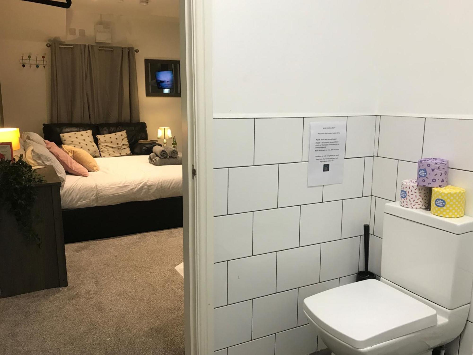 Contemporary 1 Bed Studio For Comfy Stay In ウィガン エクステリア 写真